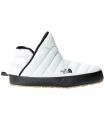 The North Face Thermoball Traction Bootie W White - Pantuflas