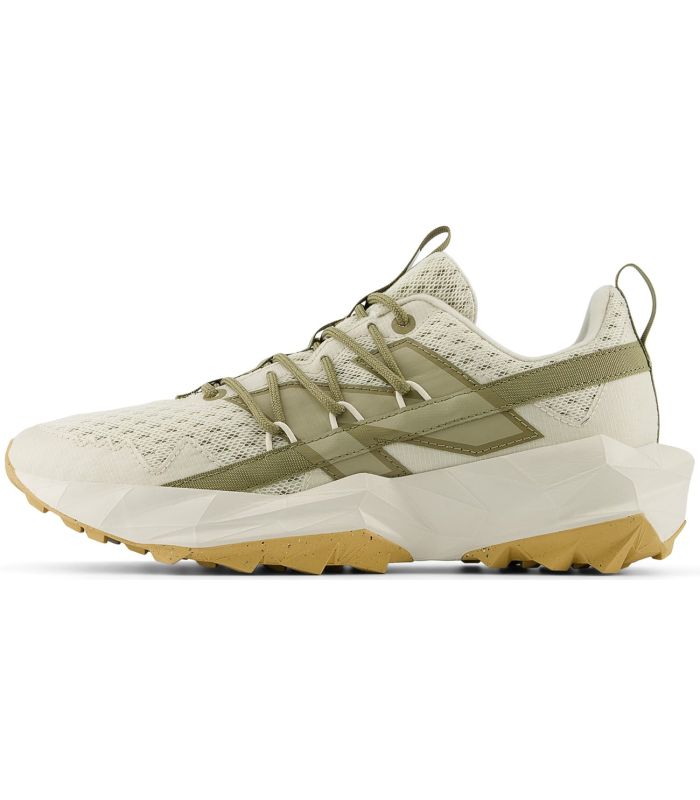 Zapatillas New Balance Tektrel mujer de trail running con suela AT Tread híbrida y malla transpirable.