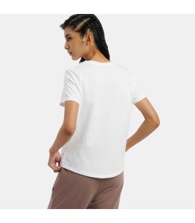 Nike Camiseta Sportswear Club Essentials Blanco Mujer