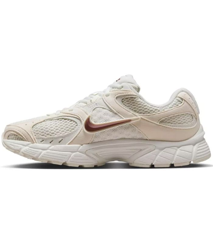 Nike V5 RNR | Estética retro-running con swoosh bronce y malla crema