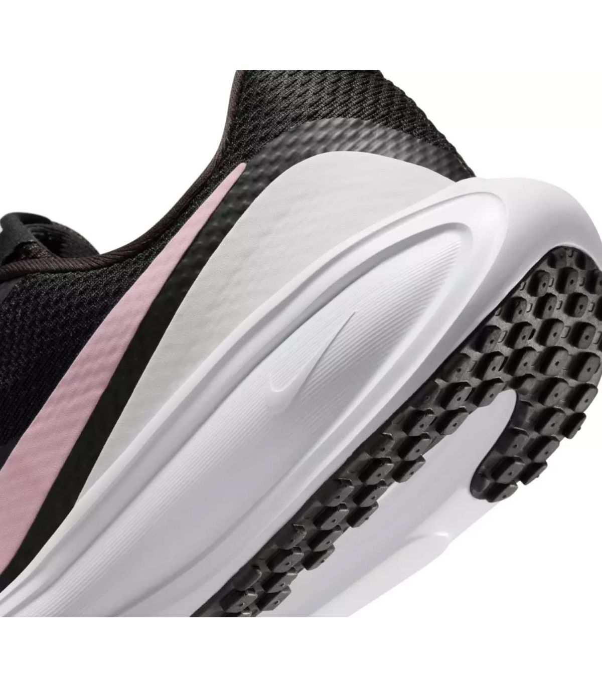 Nike Revolution 8 005 Mujer | Swoosh rosa y estética urbana