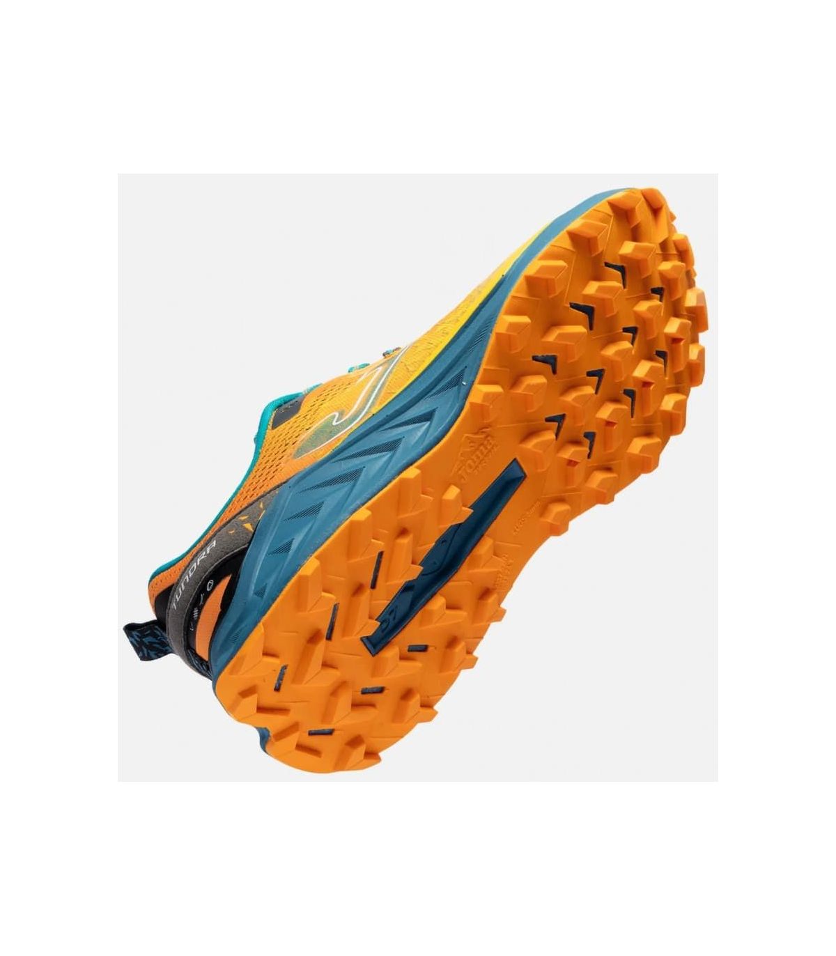 Joma Tundra 2608 | Protección rugosa y amortiguación estable 7mm