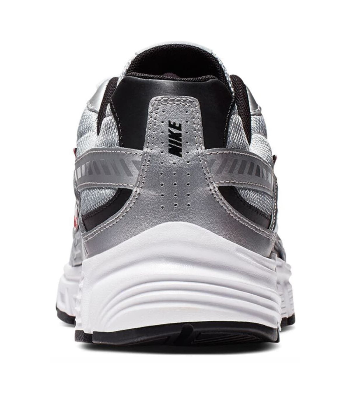 Nike Initiator | Malla metalizada y revestimientos retro