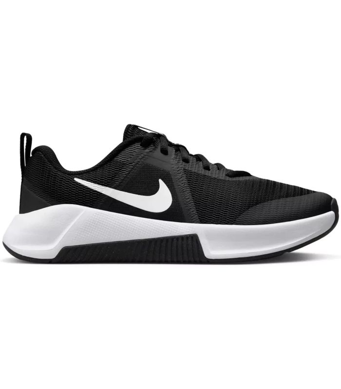Nike MC Trainer 3 | Estabilidad base plana y refuerzo lateral