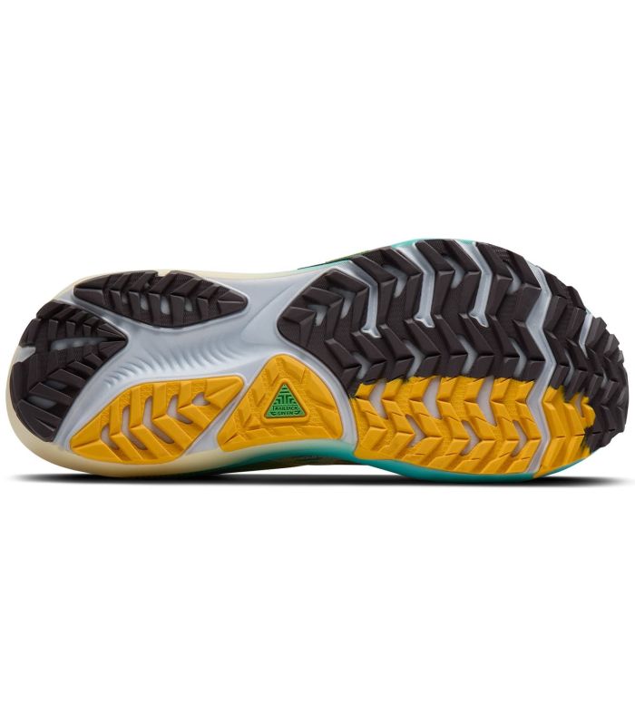 Brooks Ghost Trail | Suela TrailTack y Estética Gorpcore