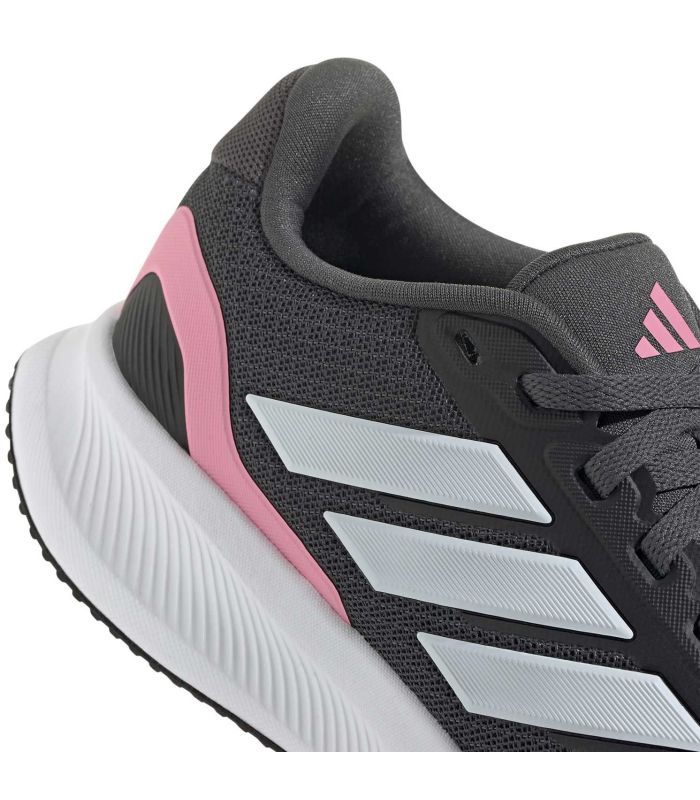 Adidas Runfalcon 5 68 Junior | Cloudfoam y contrafuerte fucsia