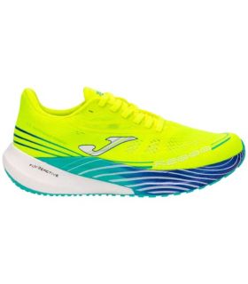 Zapatillas de running Joma R.2000 color amarillo, calzado ligero y transpirable para pisada neutra.