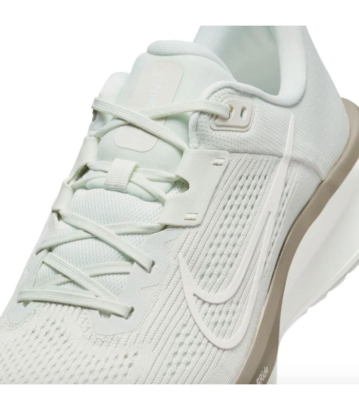Nike Quest 6 Road | mediasuela ComfiRide pisada neutra