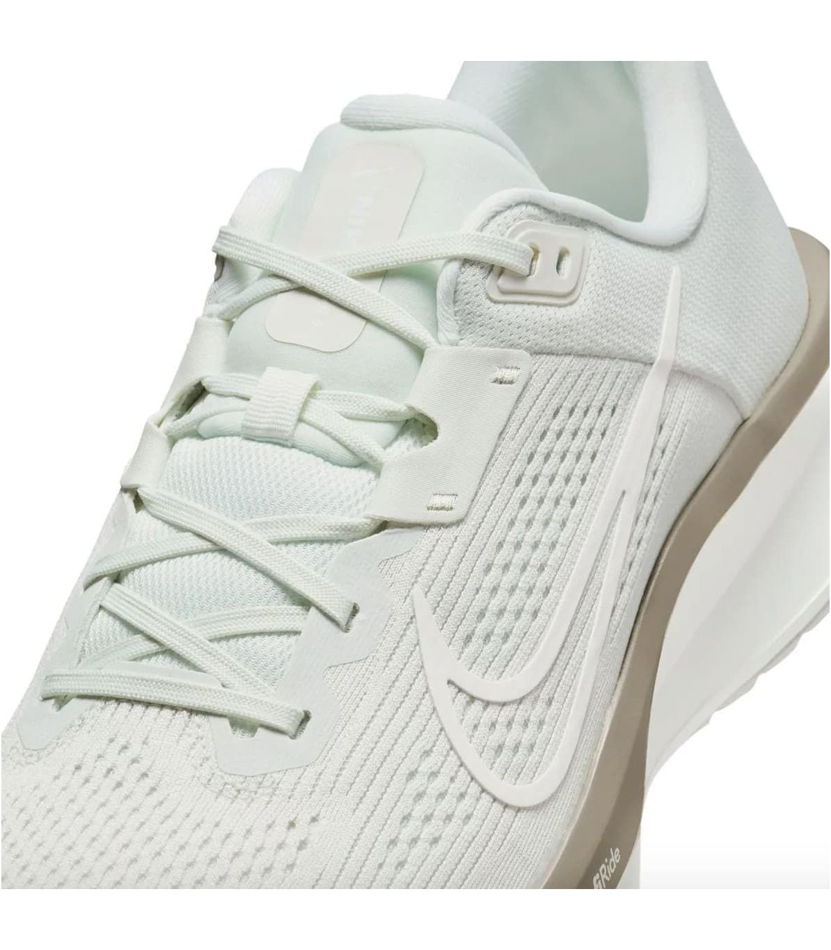 Nike Quest 6 Road | mediasuela ComfiRide pisada neutra