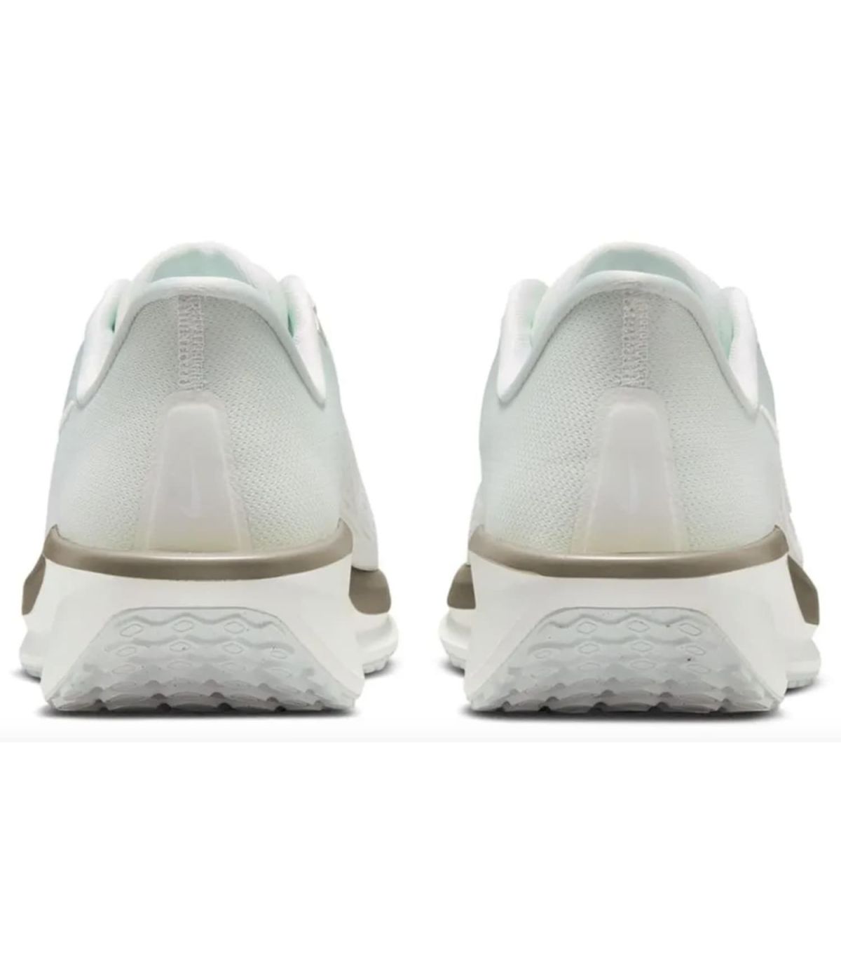 Nike Quest 6 Road | mediasuela ComfiRide pisada neutra
