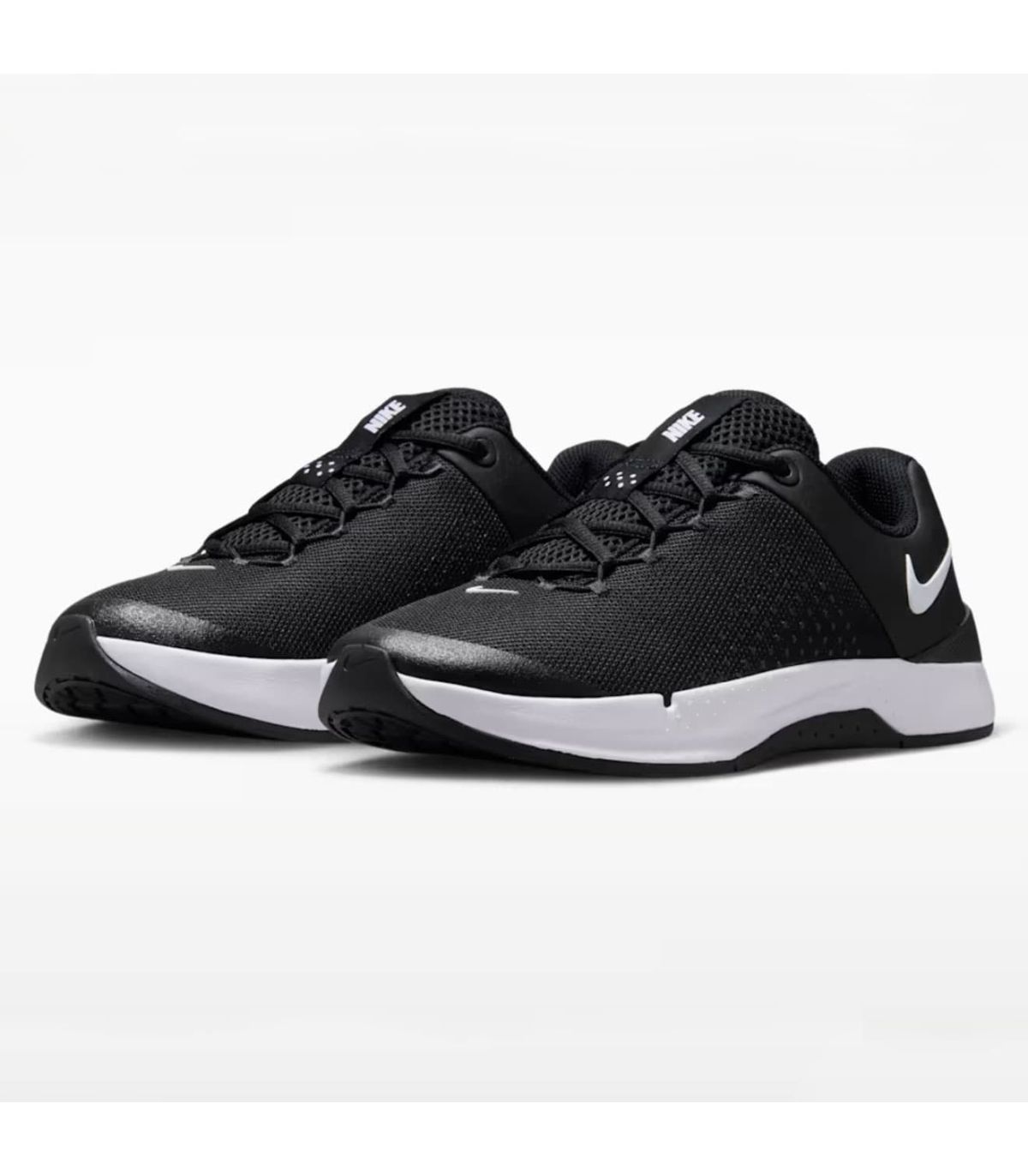 Nike Zapatillas MC Trainer 4 Mujer | talón plano reforzado