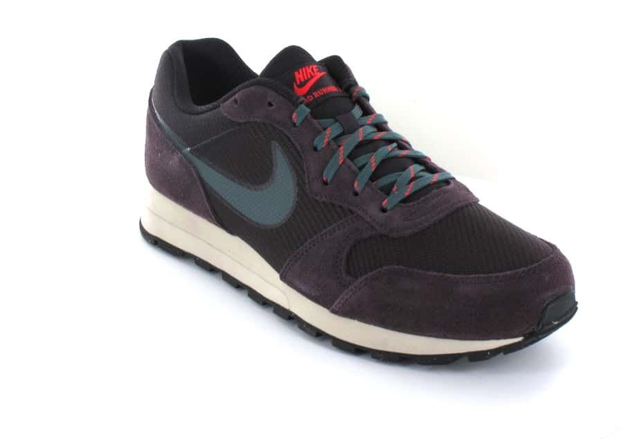 Nike MD Runner 2 SE Granate