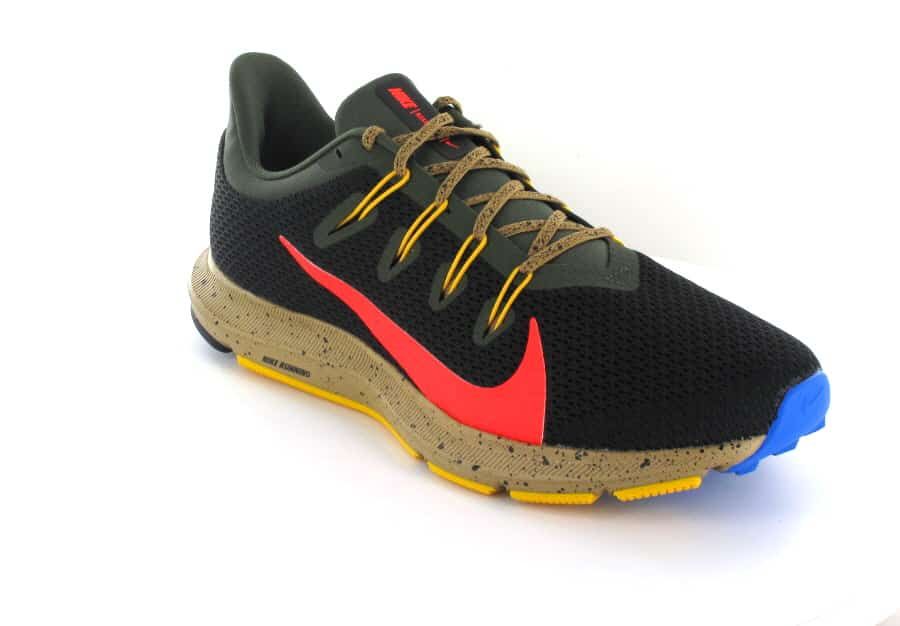 Nike Quest 2 SE